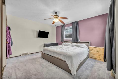 4776 Aspen Oval Brunswick OH 44212