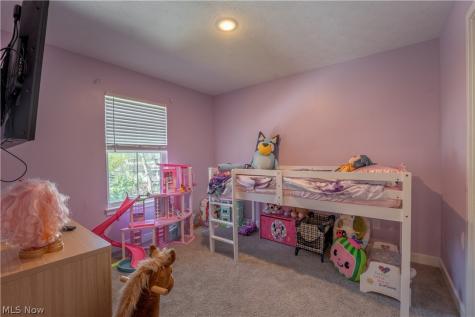 496 Auld Farm Circle Akron OH 44320