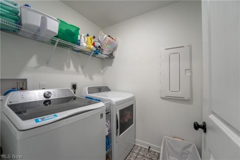 496 Auld Farm Circle Akron OH 44320