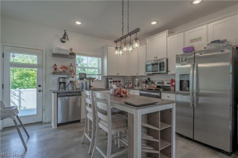 496 Auld Farm Circle Akron OH 44320