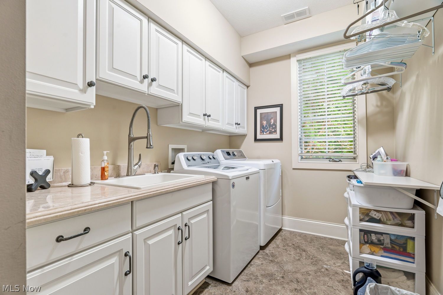 2198 E Park Drive Uniontown OH 44685