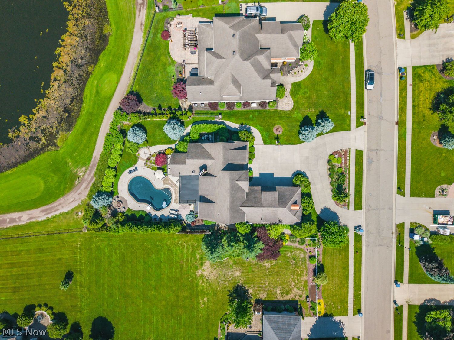 2198 E Park Drive Uniontown OH 44685
