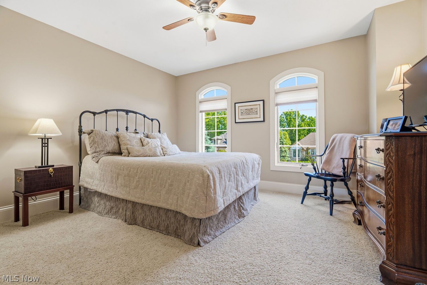 2198 E Park Drive Uniontown OH 44685