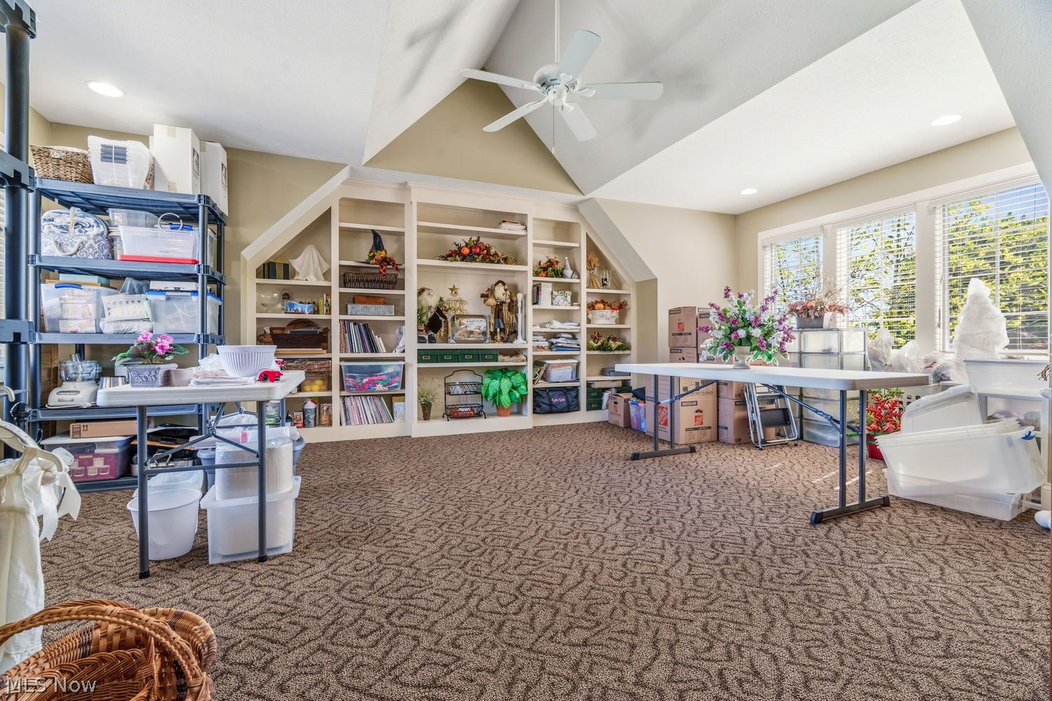 2198 E Park Drive Uniontown OH 44685