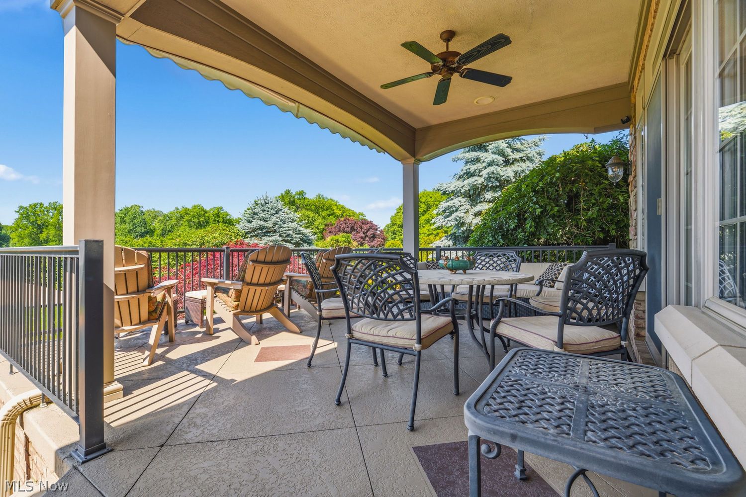 2198 E Park Drive Uniontown OH 44685