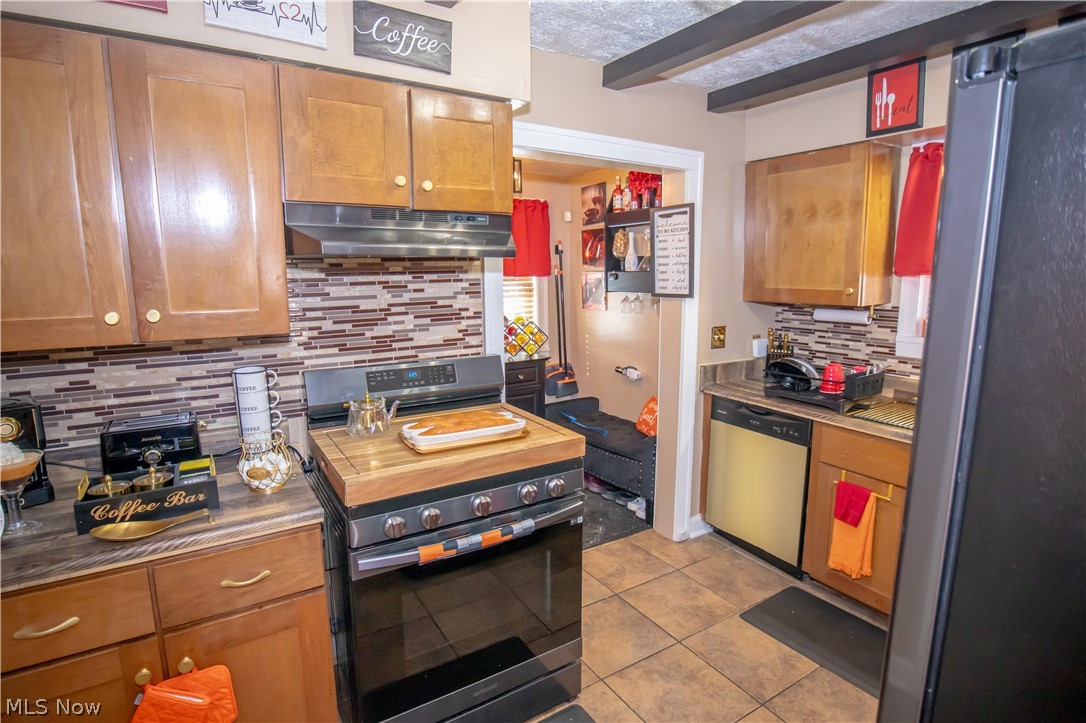 4878 E 88th Street Garfield Heights OH 44125