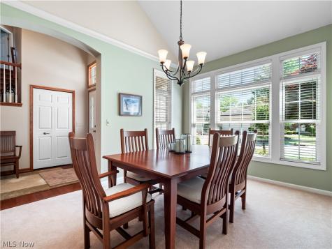 15346 Chestnut Oak Lane Strongsville OH 44149