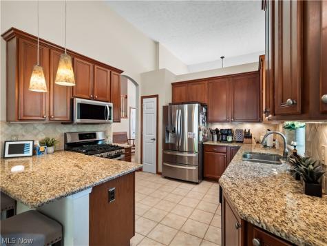 15346 Chestnut Oak Lane Strongsville OH 44149