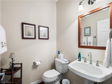 15346 Chestnut Oak Lane Strongsville OH 44149