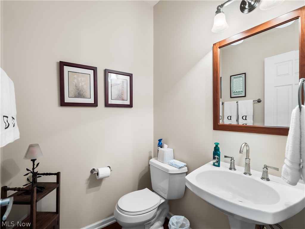 15346 Chestnut Oak Lane Strongsville OH 44149