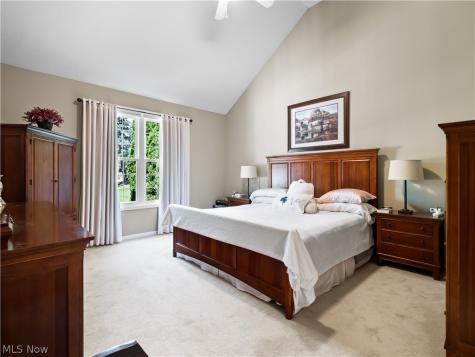 15346 Chestnut Oak Lane Strongsville OH 44149