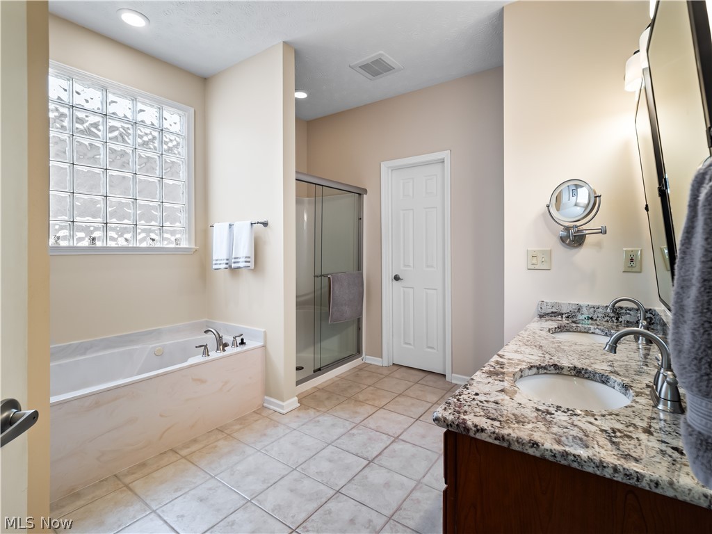 15346 Chestnut Oak Lane Strongsville OH 44149