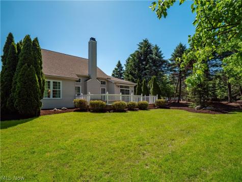 15346 Chestnut Oak Lane Strongsville OH 44149