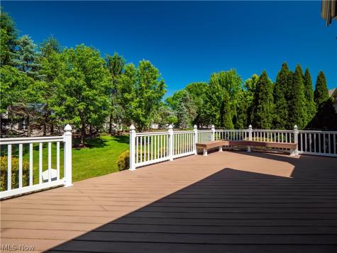 15346 Chestnut Oak Lane Strongsville OH 44149