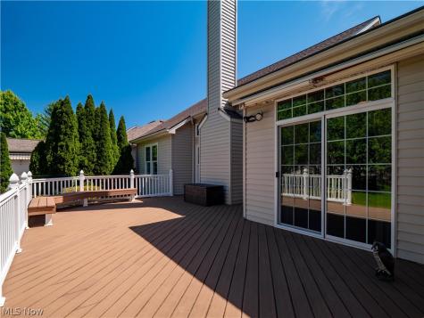 15346 Chestnut Oak Lane Strongsville OH 44149