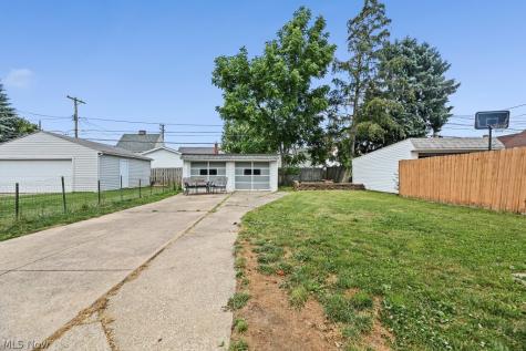 6210 Alber Avenue Parma OH 44129