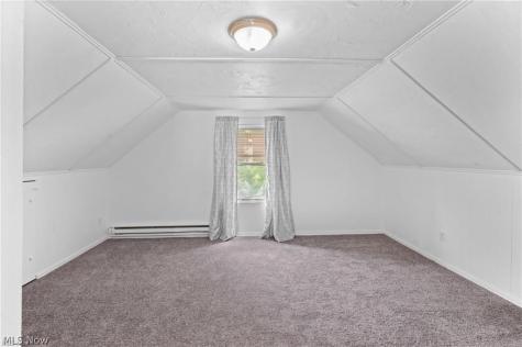 643 E 261st Street Euclid OH 44132
