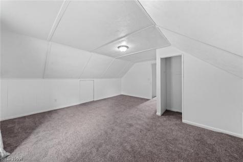 643 E 261st Street Euclid OH 44132