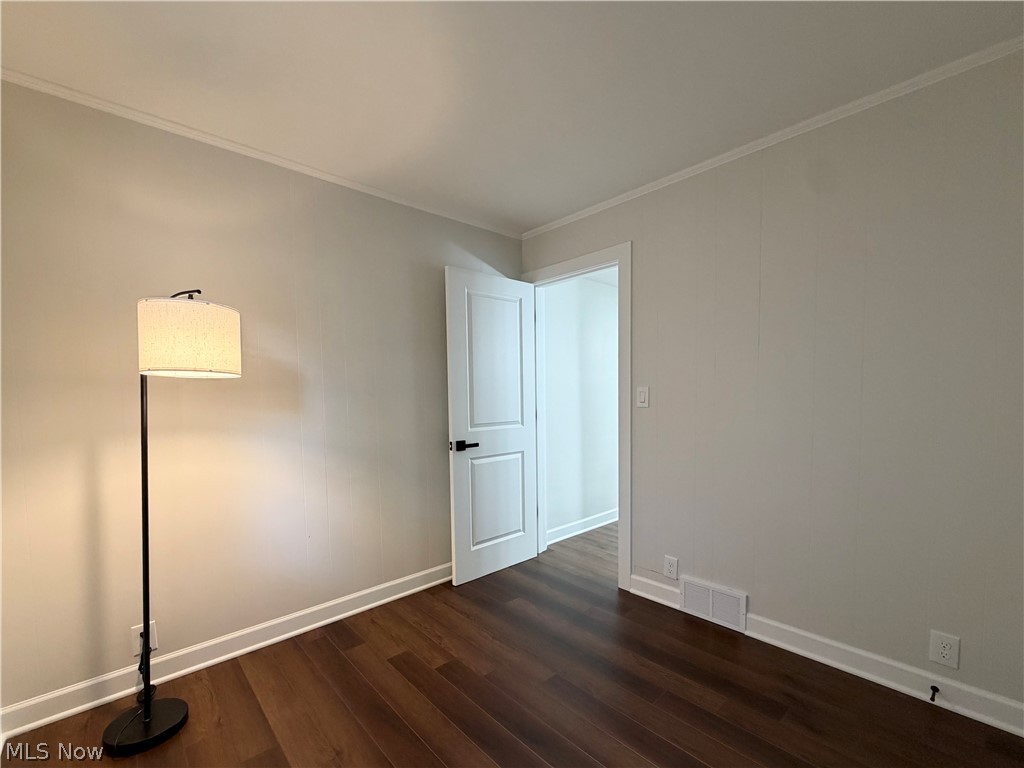 1307 Ford Road Lyndhurst OH 44124