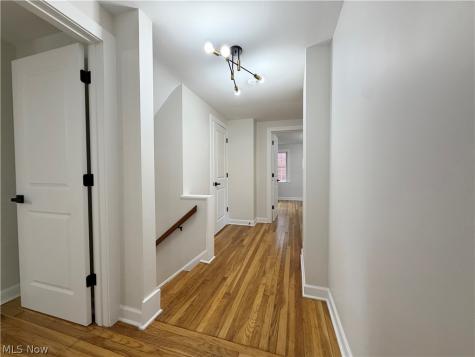 1307 Ford Road Lyndhurst OH 44124