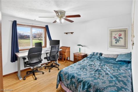 2115 Coventry Drive Parma OH 44134