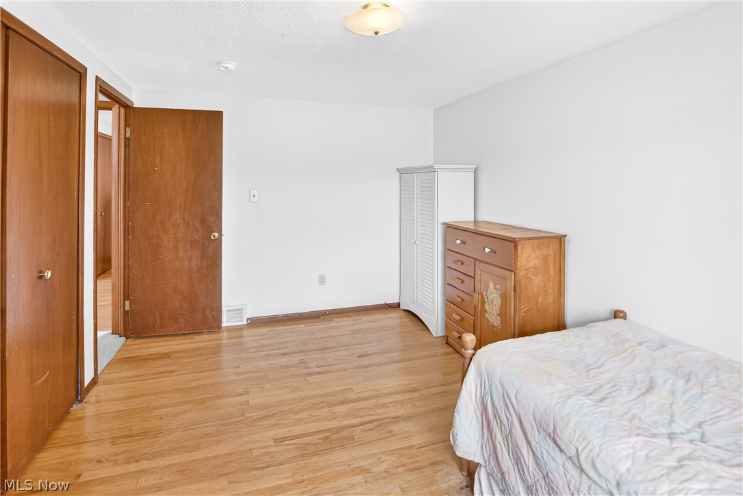 2115 Coventry Drive Parma OH 44134
