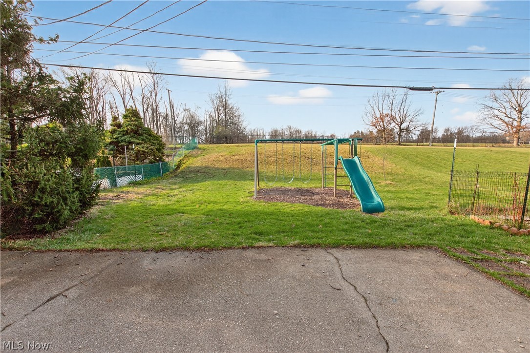 2115 Coventry Drive Parma OH 44134