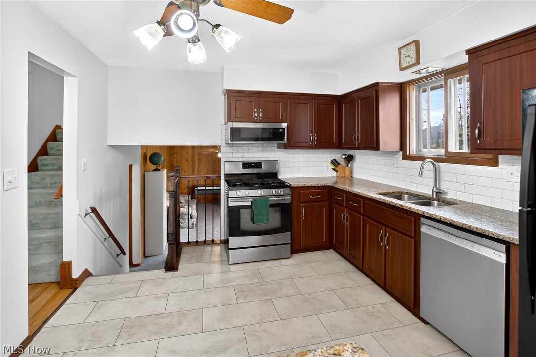 2115 Coventry Drive Parma OH 44134