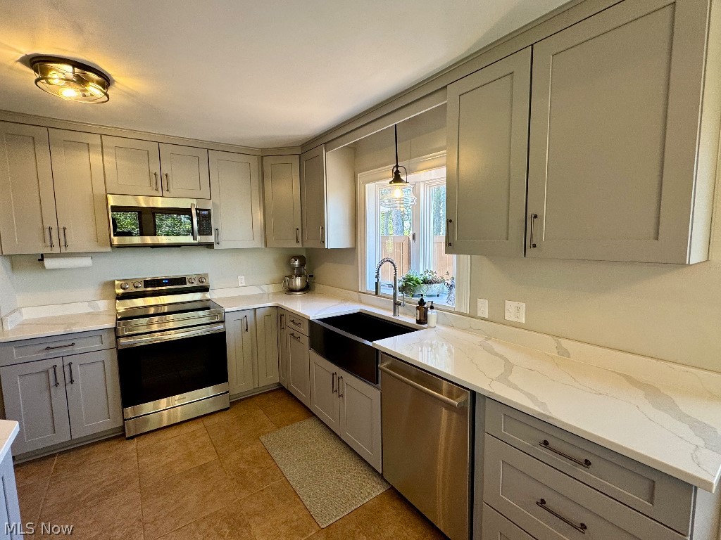 95 Sunset Drive Mcconnelsville OH 43756