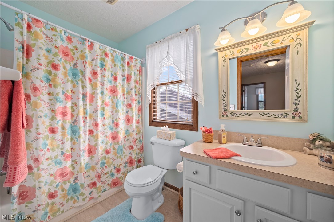602 Still Water Boulevard Elyria OH 44035
