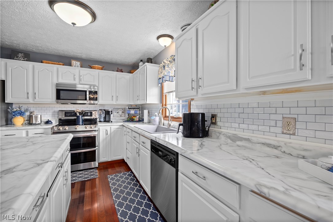 602 Still Water Boulevard Elyria OH 44035