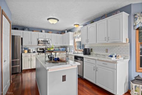 602 Still Water Boulevard Elyria OH 44035