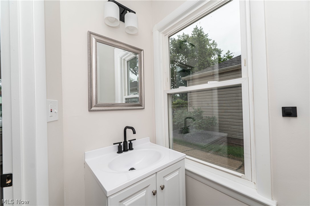 430 E 309th Street Willowick OH 44095