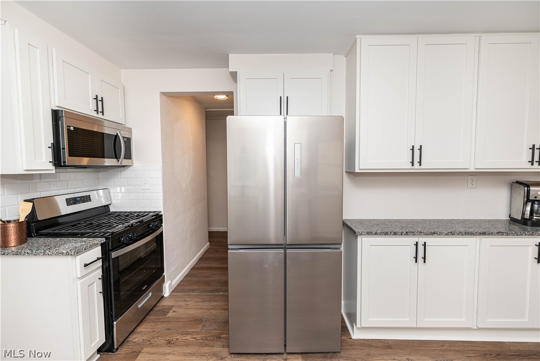 430 E 309th Street Willowick OH 44095