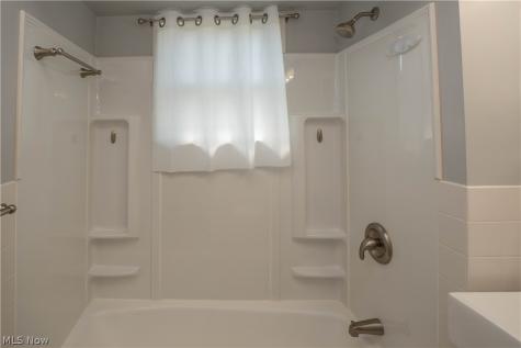 5372 Porter Road North Olmsted OH 44070