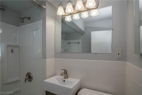 5372 Porter Road North Olmsted OH 44070