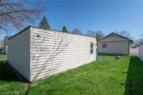 5372 Porter Road North Olmsted OH 44070