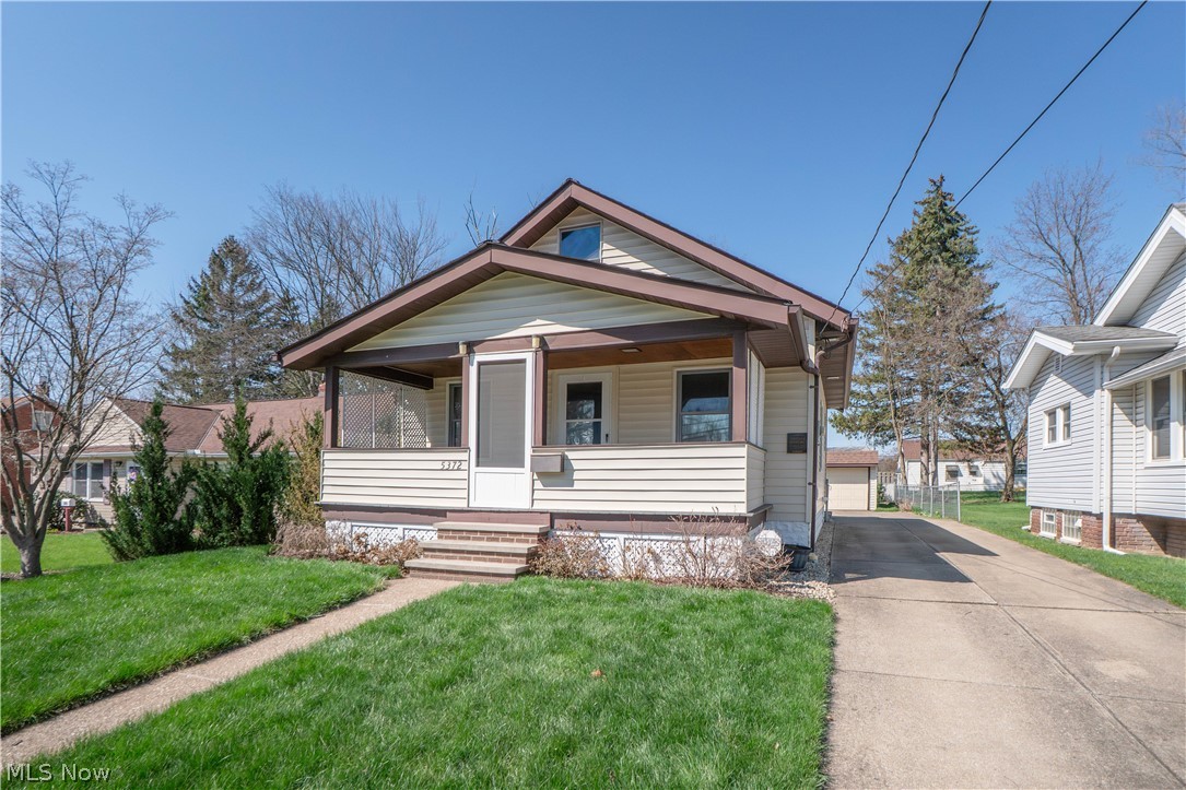 5372 Porter Road North Olmsted OH 44070