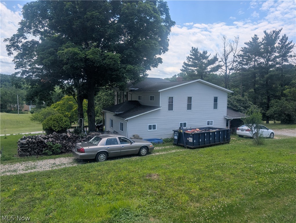 2011 Gordon Road NW Dover OH 44622