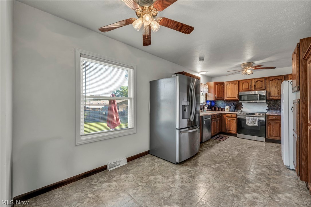 4195 Regal Avenue Brunswick OH 44212