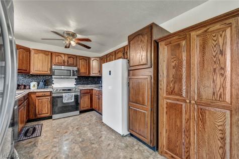 4195 Regal Avenue Brunswick OH 44212