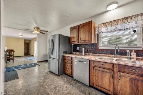 4195 Regal Avenue Brunswick OH 44212