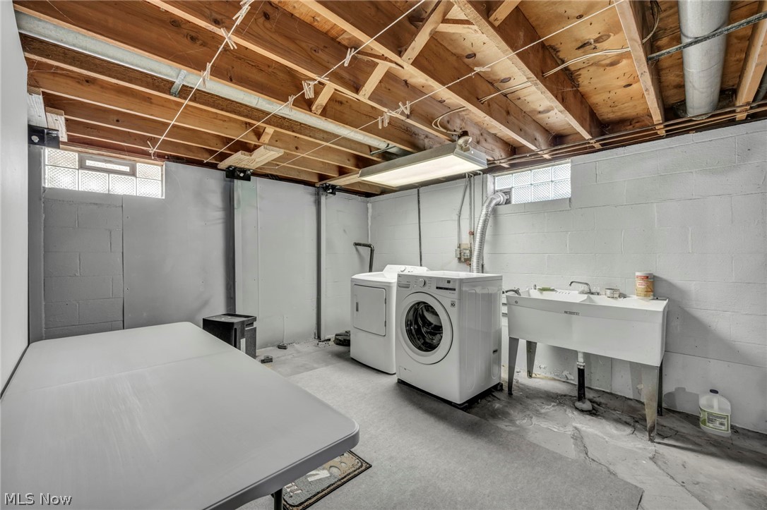 4195 Regal Avenue Brunswick OH 44212