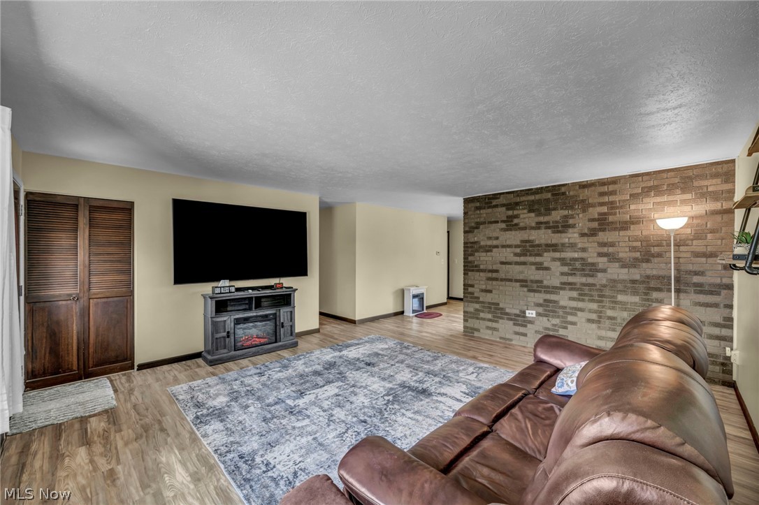 4195 Regal Avenue Brunswick OH 44212