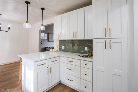 30 Madison Avenue Cuyahoga Falls OH 44221