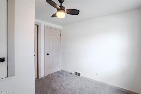 30 Madison Avenue Cuyahoga Falls OH 44221