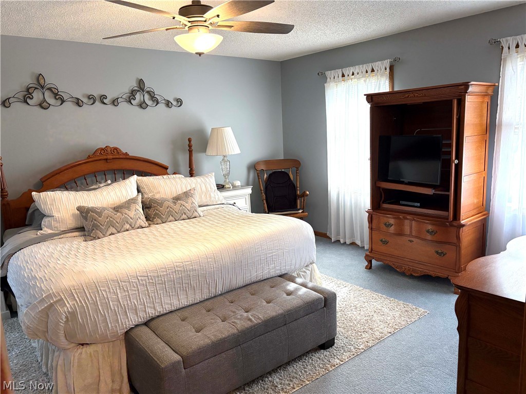 5554 Ashbrook Street Louisville OH 44641