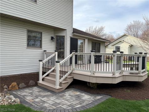 5554 Ashbrook Street Louisville OH 44641