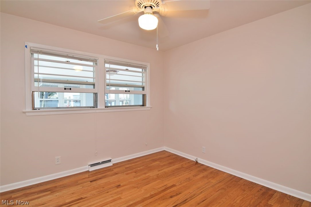 4912 N Sedgewick Road Lyndhurst OH 44124