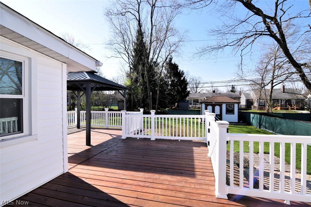 4912 N Sedgewick Road Lyndhurst OH 44124
